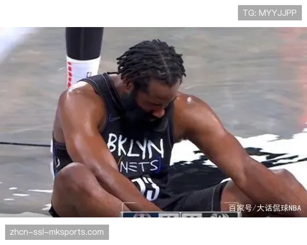 哈登因左腿筋紧张退出今日比赛,回归状态每日观察 哈登因左腿筋紧张退出今日比赛,回归状态每日观察